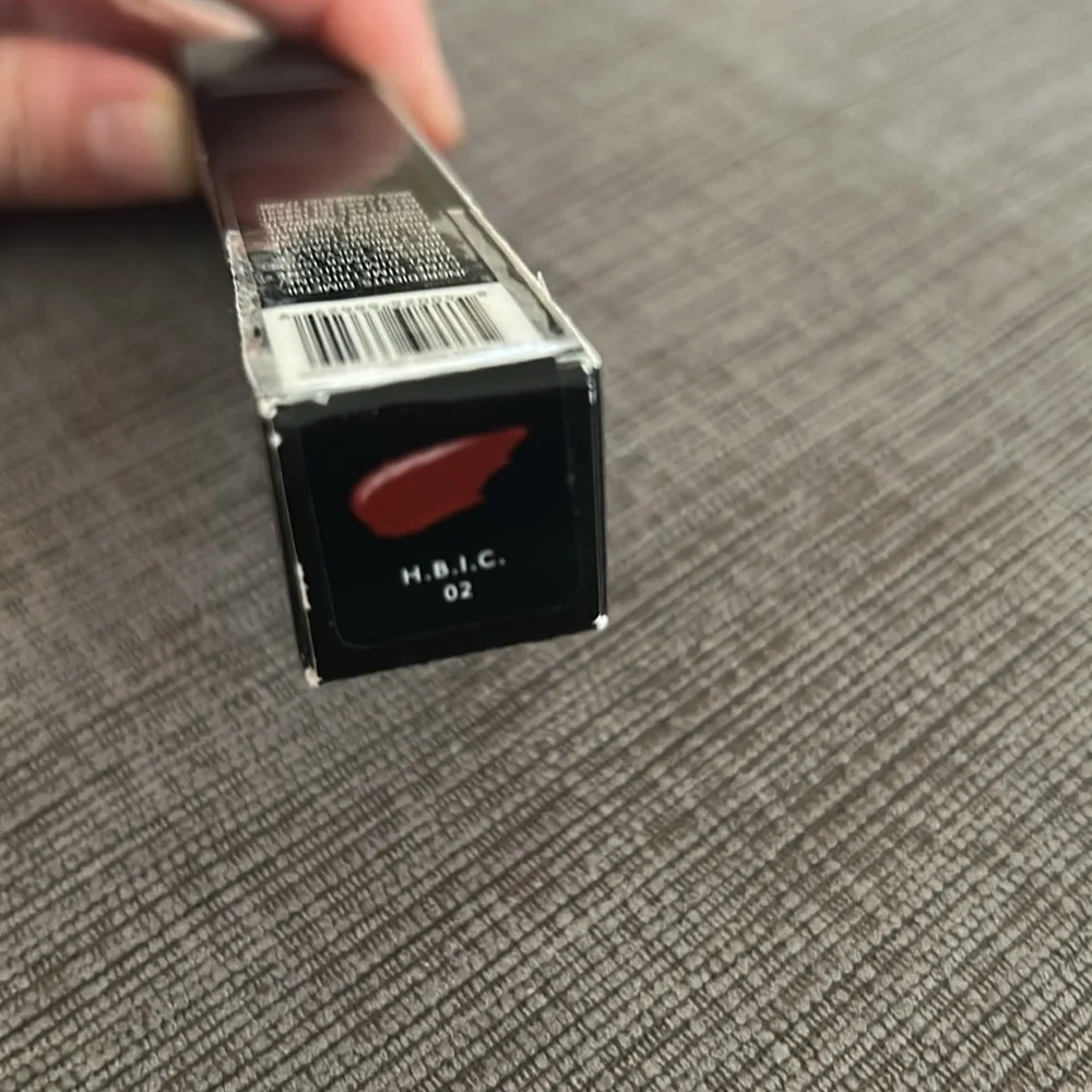 FENTY Icon Velvet Liquid Lipstick 5.5g/0.19 oz H.B.I.C 02